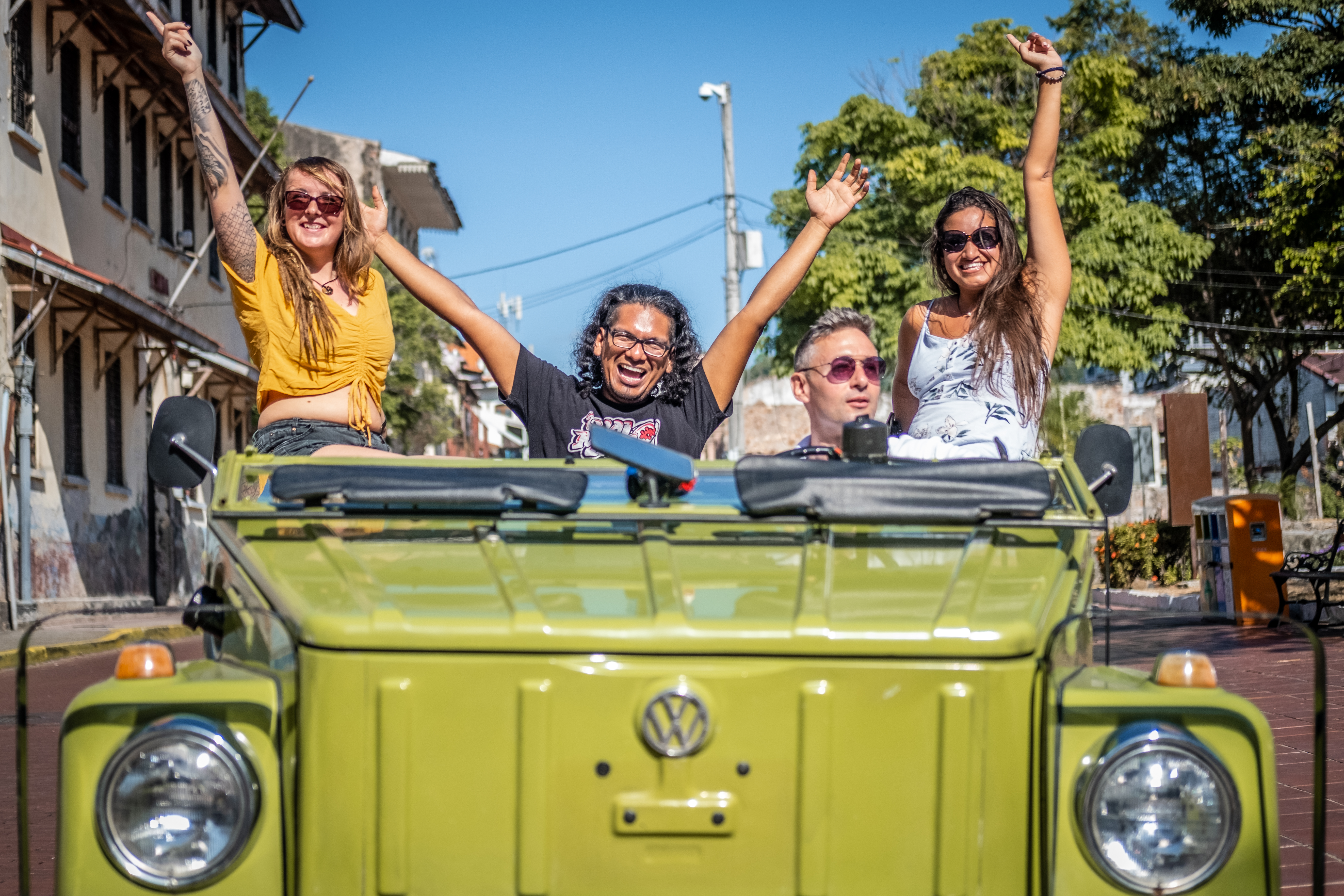 VW Safari tour in Panama City with Tomi Tours