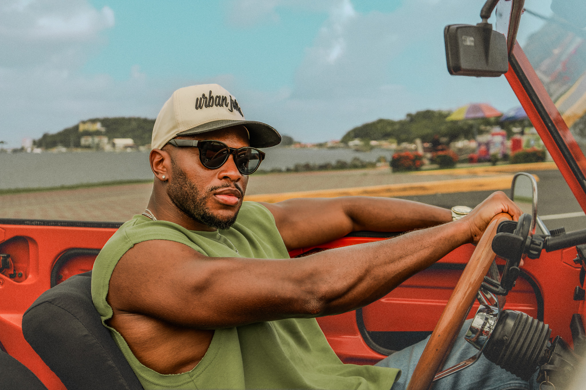 VW Safari tour in Panama City with Tomi Tours